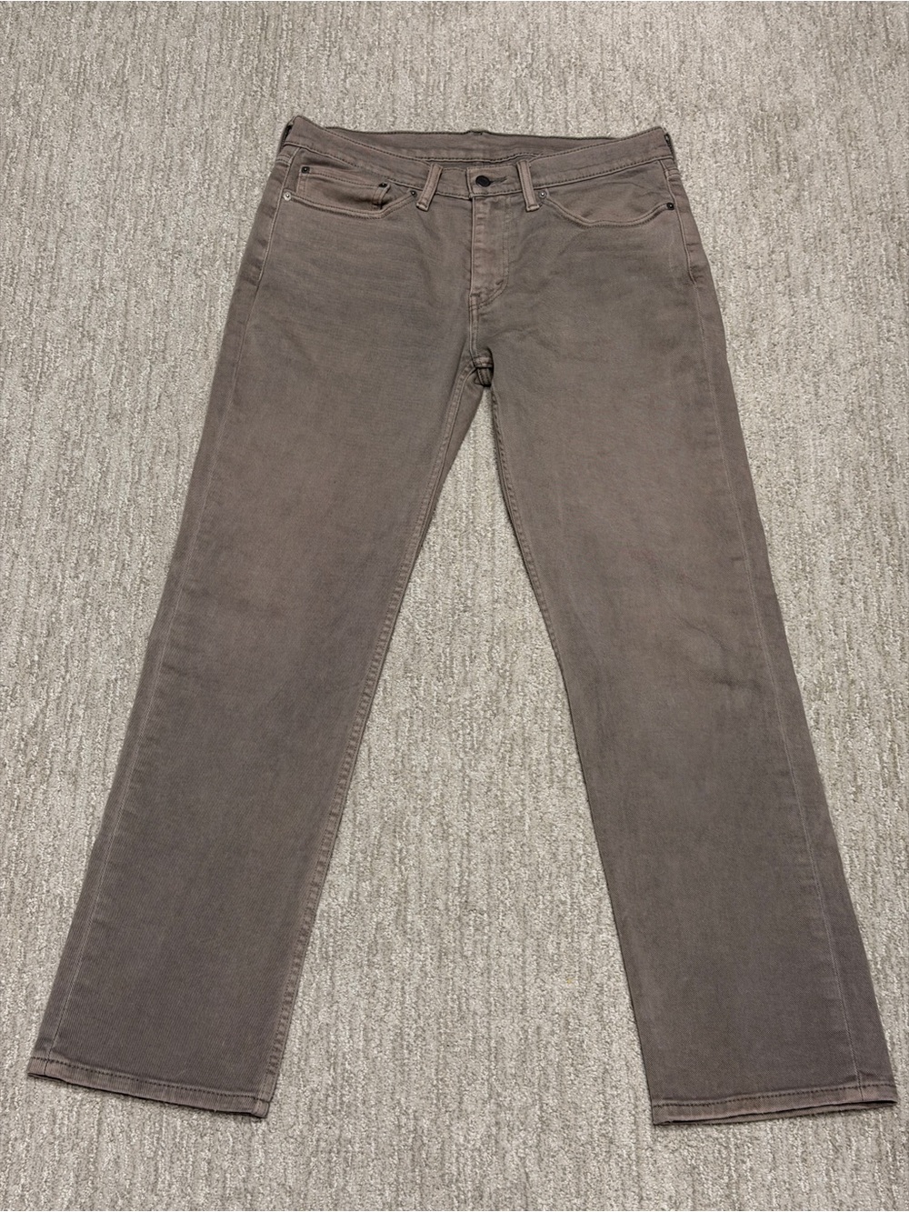 Levi's Straight-Leg Jeans in Pinkish Gray